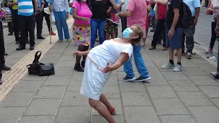 BOCABIERTA QUEDARON TODOS CON ESTA NUEVA BAILARINA LA ABUELA MAYRA