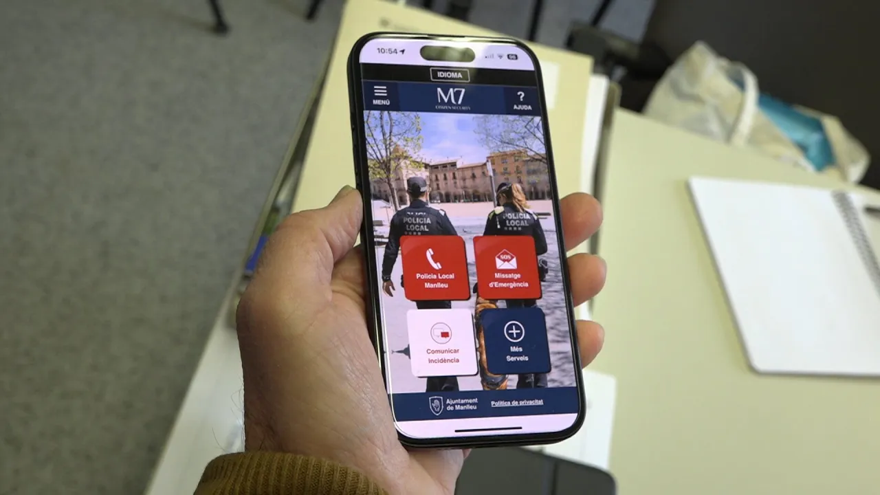 Els avisos ciutadans a l’app de la policia s’han més que duplicat a Vic i Manlleu en quatre anys