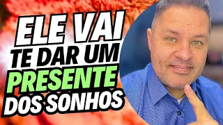 VEJO você GANHANDO um PRESENTE🎁de um HOMEM INTELIGENTE😎ELE vai te CONQUISTAR😍com UMA FRASE de AMOR💍
