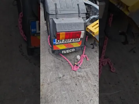 Кто мне цепи одел на колеса