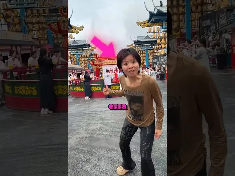 Ela subiu na tigela e ninguém a reconheceu 👗