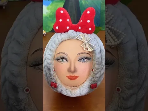 सेब का मेकअप प्रतियोगिता🤯😨~working art skillwood/ hand crafts /#shorts#shortsfeed #makeup