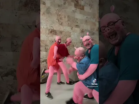 🐷🐷🐷🐷 #memoaponte #halloween #peppapig #peppa #cosplay #peppapigsongs #cosplay #disfraces