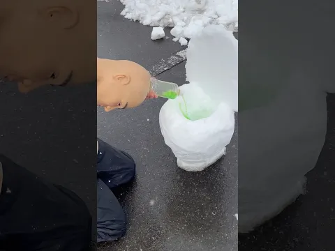 雪の水分の吸収性を実際に確認することができて感動した