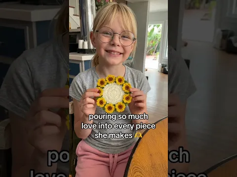 Please be supportive and kind 🫶🏼🥺 #craft #daughter #crochet #mom #handmade #parents #usa
