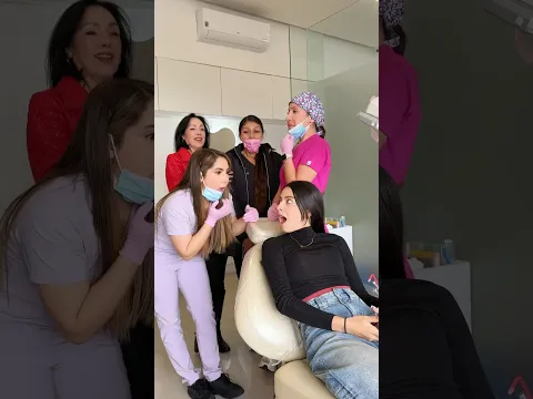 ¿Tu dentista es una chismosa?🤣 #humor #comedia #dientes #comedy #dientessanos #dentist #dientesperf