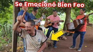 Este Hombre Pidió Una Canción Dolorosa A Este Grupo