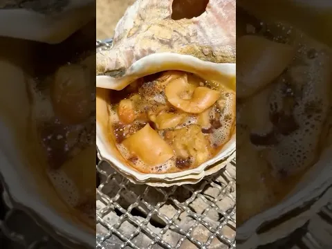 巨大つぶ貝の炭火焼きがうますぎる！