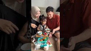 Unboxing mainan kitchen set requestan nya aileen