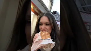 I Tried Japanese PIZZA?!