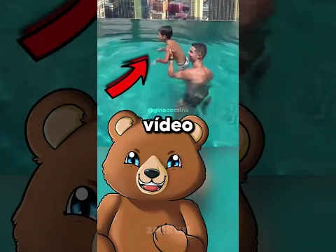 Cristiano Ronaldo joga seu filho fora da piscina 😱 Original VS Edit #meme #cr7 #cristianoronaldo