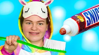 Anuta canta una divertida canción Ponte los zapatos | Canciones infantiles para niños