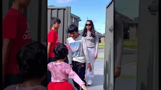 Run zombies are coming!! chạy zumbies đang đến #shorts MrFamilyX tiktok