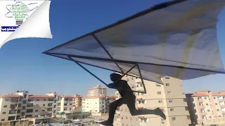 صنع طائرة شراعية صغيرة بطريقة بسيطة ، وبأدوات متوفرة .