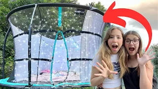 PYJAMA PARTY DANS UN TRAMPOLINE ! On a peur ...