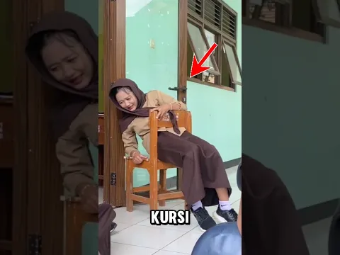 Kekonyolan Seorang Siswi#shorts #viralvideo #anaksekolah