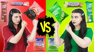 تحدي السناكات الحمراء ضد الخضراء | النتيجة صدمتني !! 😱😱