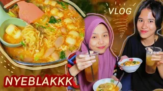 NYEBLAK DADAKAN BARENG BESTIE YANG UDAH LAMA GAK MAIN KERUMAH🥰🍜