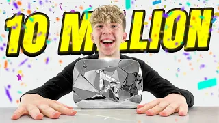Unboxing My Diamond Button 