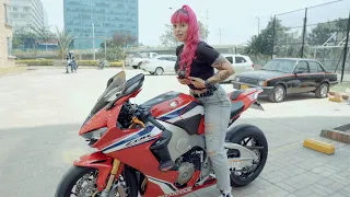 LA NUEVA Y LA EX, Tengo mis razones.