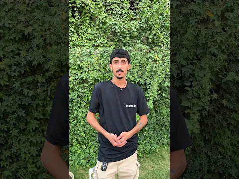متسلق واشجار احد المنازل في البلديات