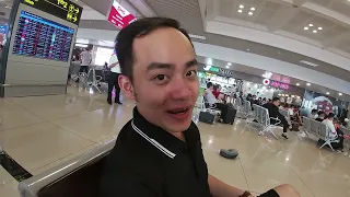 Vu Van tv - lần Đầu Đi máy bay cùng Sang Bee