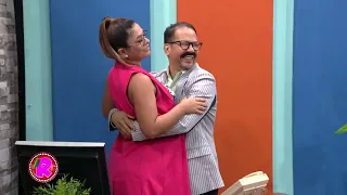 Necesita una nueva secretaria que de la milla extra   EL REPERPERO