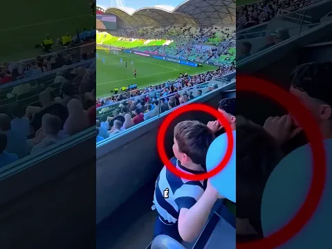 Por Que Esse Garoto Tem Tanta Sorte? 😱