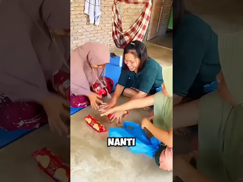 Janjian bawa makanan, cewek ini malah ngeprank temannya😂