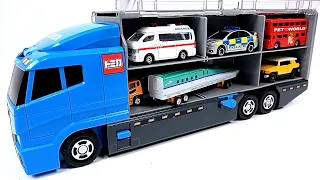 トミカ☆トミカのミニカーを開封してコンボイへ収納します。Tomica☆Tomica miniature cars are opened and stored in the convoy.