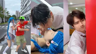 金克丝过马路
