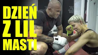 DZIEŃ Z ŻYCIA LIL MASTI: Przygotowania do walki | @LilMasti l  GymBeam