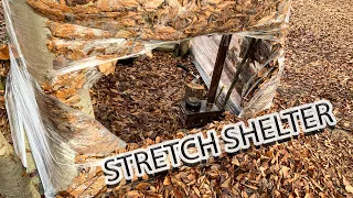 Streç Film İle Ağaçları Kullanarak Konforlu Sığınak Yaptık | Barınak Yapımı |Orman Ev | Doğal Çadır
