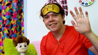35 min d’aventures avec des chiots jouets