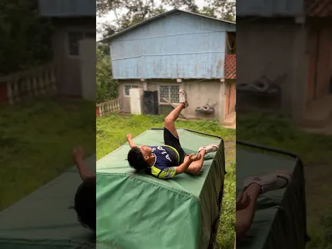 Se cayó por arreglar un cable dañado y no creerás lo que sucedió #reflexion