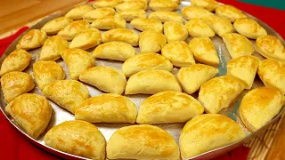 SALGADINHO DE FESTA  MASSA DESMANCHA NA BOCA LEVE E GOSTOSA !! MINI PASTEL DE FORNO