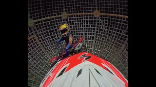 Globo de la muerte 2 motocicletas