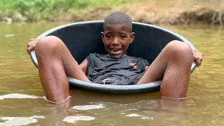 N1ÑO ES TIRADO AL RÍO POR SU MADRE ( REFLEXIÓN) // EL HAITIANO COMPALE