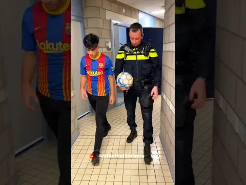 Barcelona fan vs police"||#football #footballshorts
