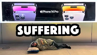 WAITING IN LINE FOR iPHONE 14 PRO