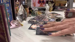 А помнит ли он меня вообще? ТАРО РАСКЛАД