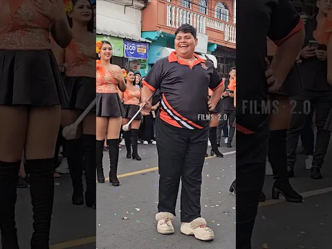 Christian instructor de la Banda Fénix de Chalatenango #bastonera #baile #fiestaspatronales #fiestas