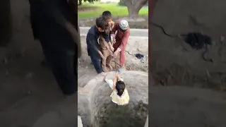 Bachi khai mein gir Gai 😭#india #tranding #islamic #shortviral #viralvedio