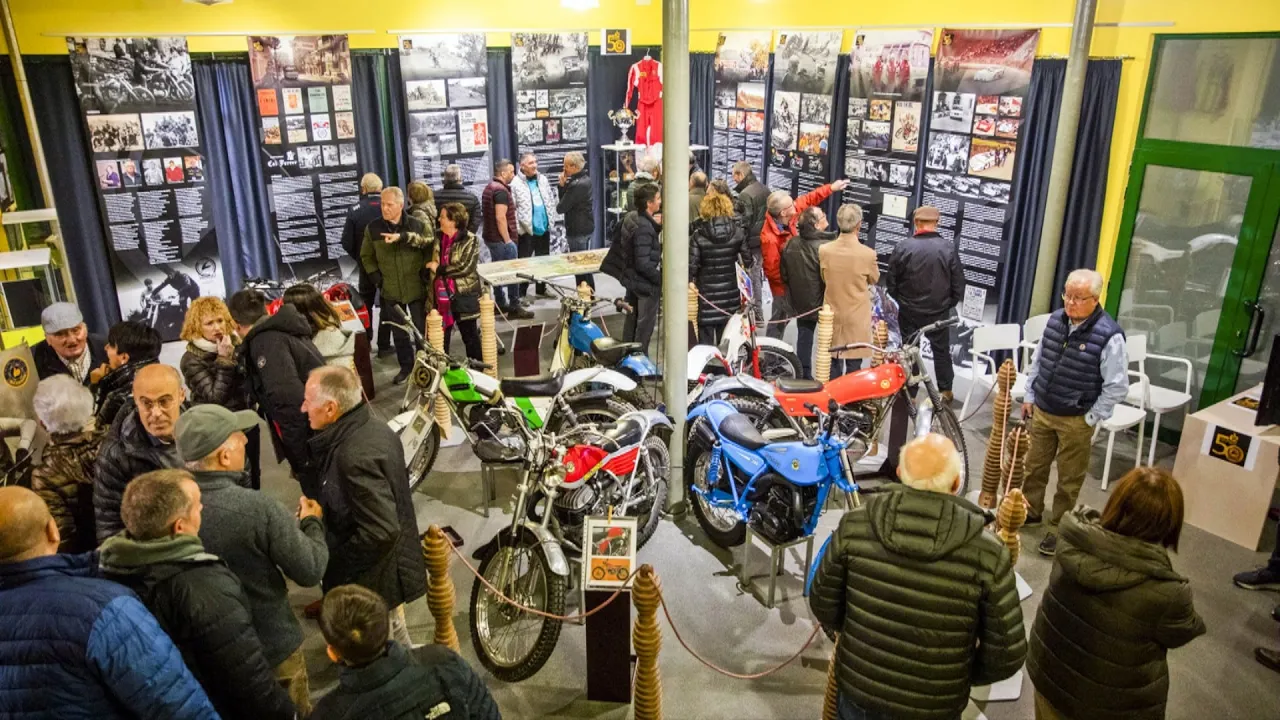 L’exposició per celebrar els 50 anys del Motor Club Vall del Ges