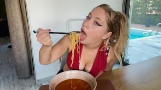 Eating ✨CHEESY✨ stew type FIRE 🔥 NOODLES 🍜 🧀🧀🧀 #firenoodles #mukbang