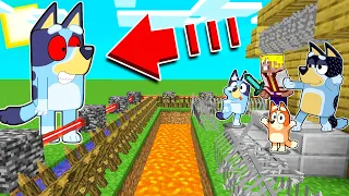 7 HACKS de CONSTRUCCIÓN SEGURA de la FAMILIA BLUEY contra BLUEY MUTANTE en MINECRAFT