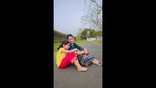 #Funny baby mom live video  #youtubeshorts #mantumommagic #viral #shortsvideo #viral #comedy #yt