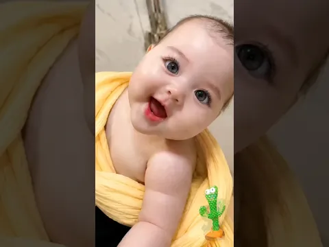 Baby's Sweet "Papa" Voice Is Melting Hearts 🥹❤️ #shorts