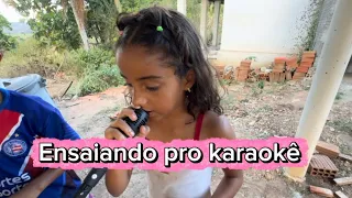 Ensaiando pro mêsversario do meu baby 💙 