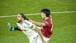 🟥 Lisandro Martinez SENT OFF with RED CARD for pulling dominic calvert against Leeds United 